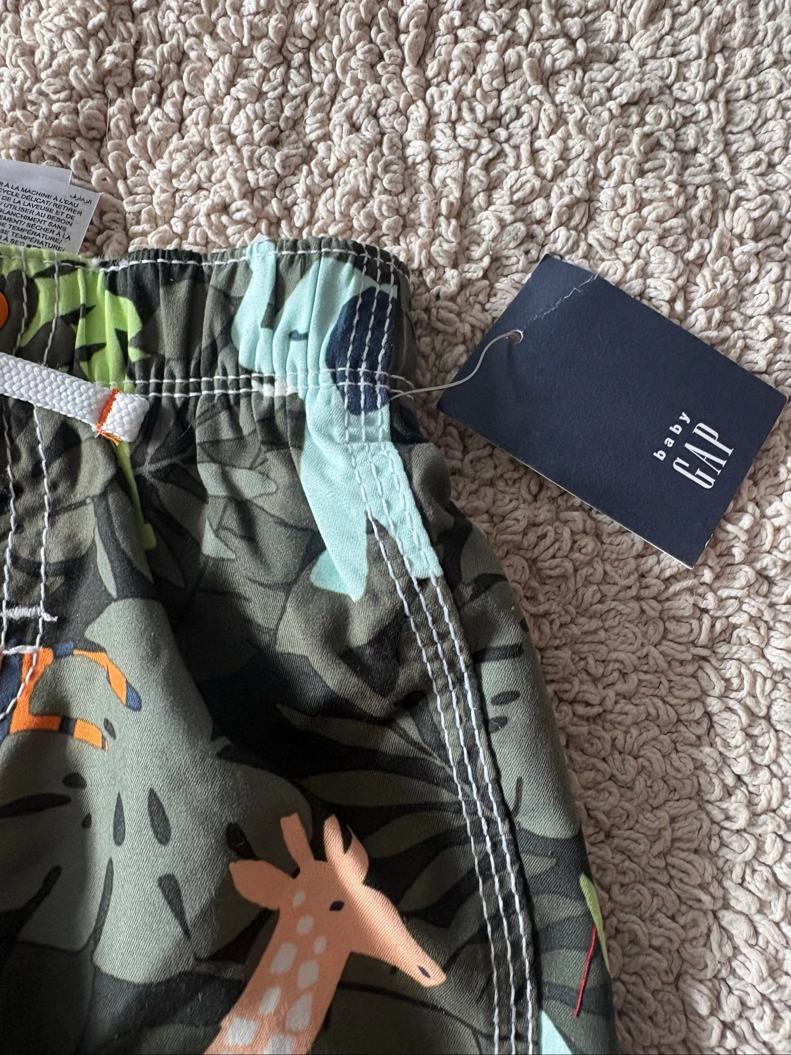 Maillot de bain Baby Gap 6-12 mois jungle animaux UPF 40 neuf – photo 2